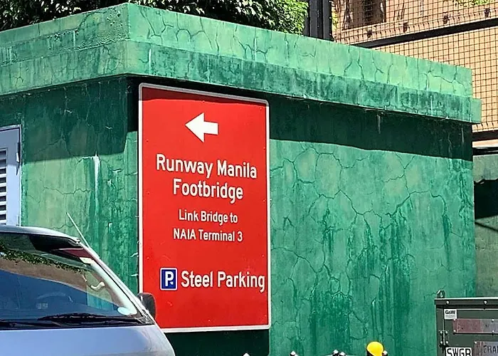 150 Newport Boulevard Near Naia Terminal 3 Манила