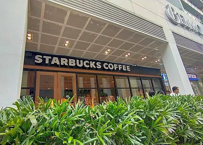 150 Newport Boulevard Near Naia Terminal 3 Отель