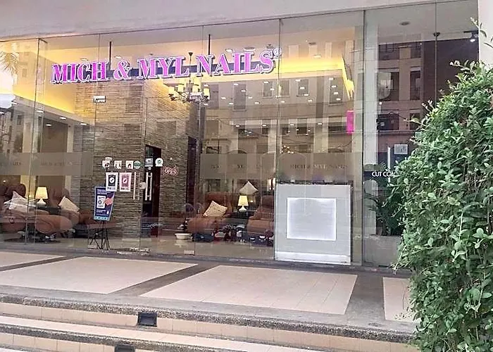 150 Newport Boulevard Near Naia Terminal 3 Отель