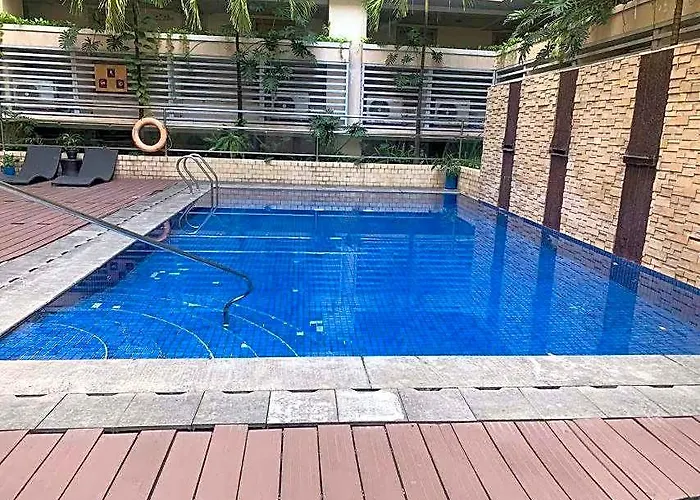 150 Newport Boulevard Near Naia Terminal 3