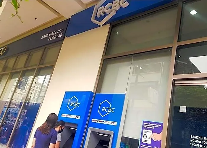 Отель 150 Newport Boulevard Near Naia Terminal 3